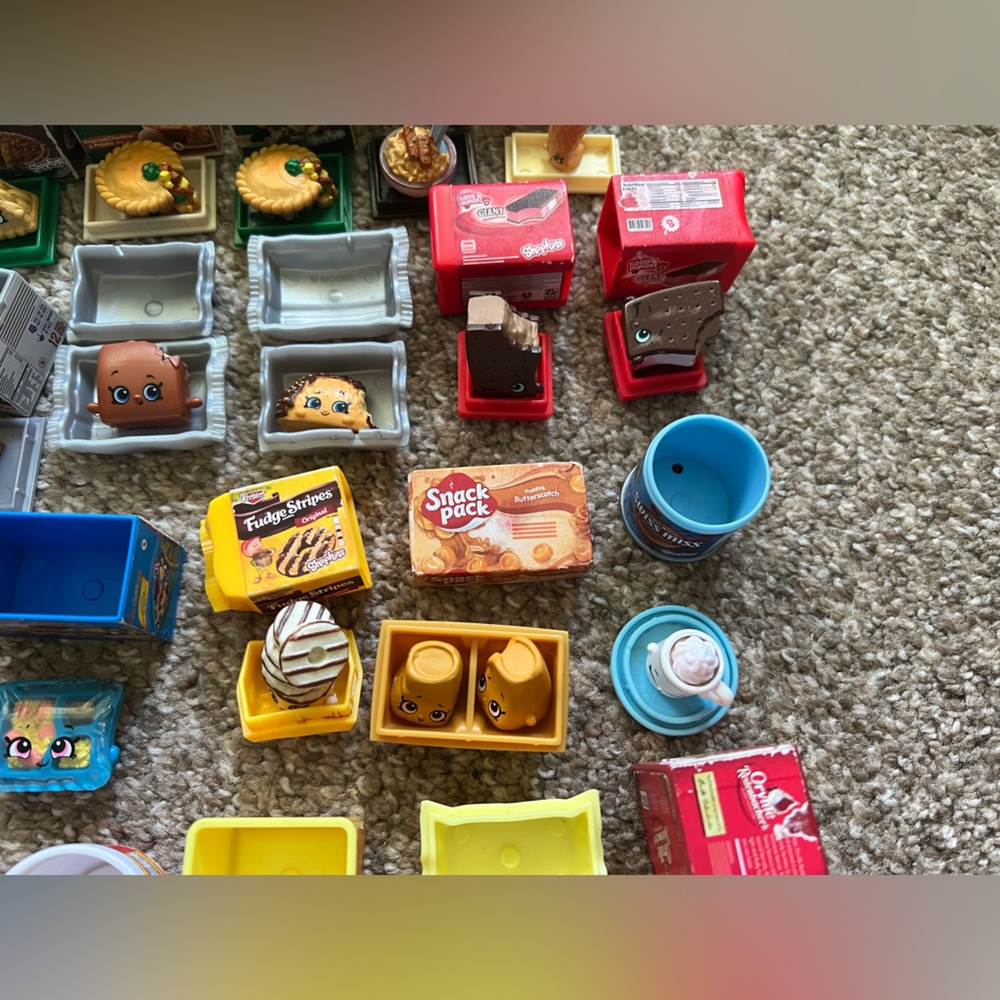 *Damaged* Lot of 30 Shopkins Real Littles Breyers Marie Callender’s Klondike - Picture 12 of 14